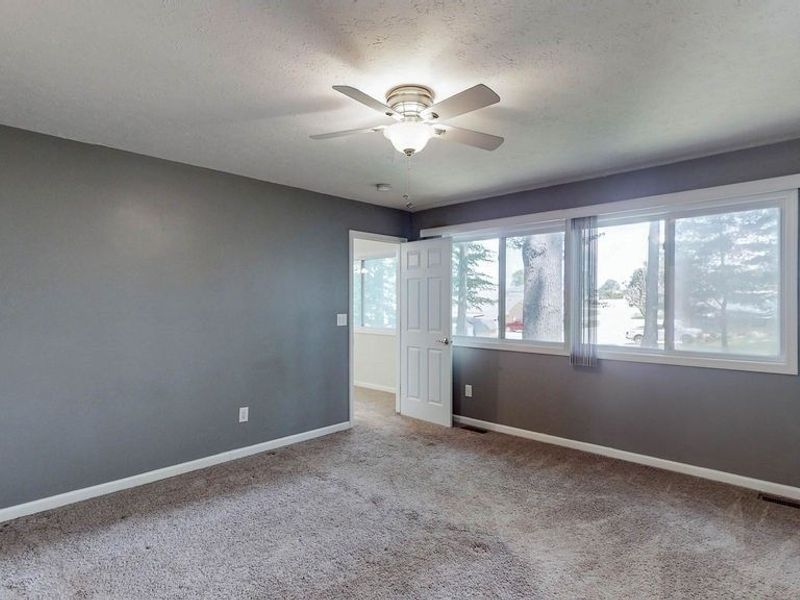 2045 Howard Street NE, Hartville, OH 44632 Photo 18