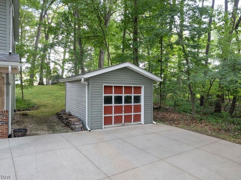2045 Howard Street NE, Hartville, OH 44632 Photo 36