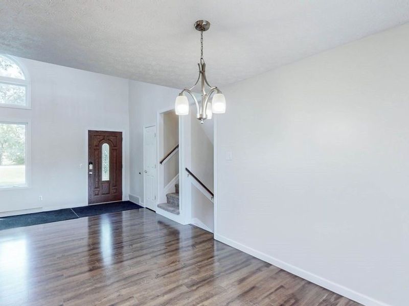 2045 Howard Street NE, Hartville, OH 44632 Photo 7