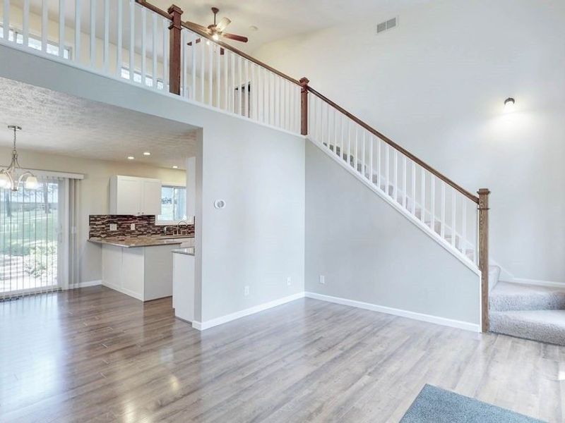 2045 Howard Street NE, Hartville, OH 44632 Photo 8