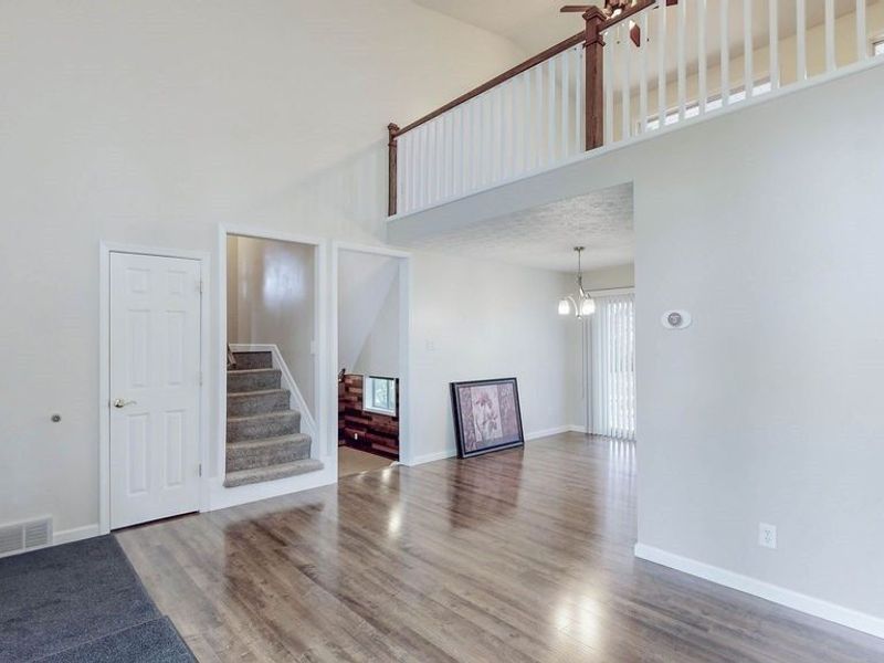2045 Howard Street NE, Hartville, OH 44632 Photo 9