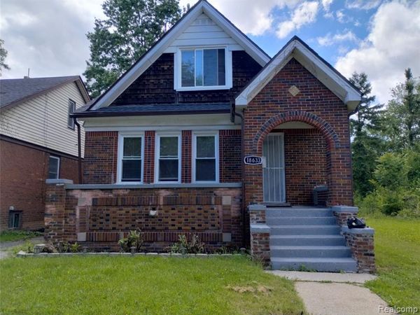 18633 Goulburn Street, Detroit, MI 48205