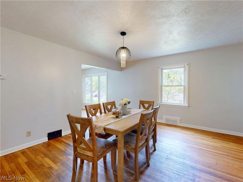 26 Hurst Road, Painesville Township, OH 44077 Photo 9