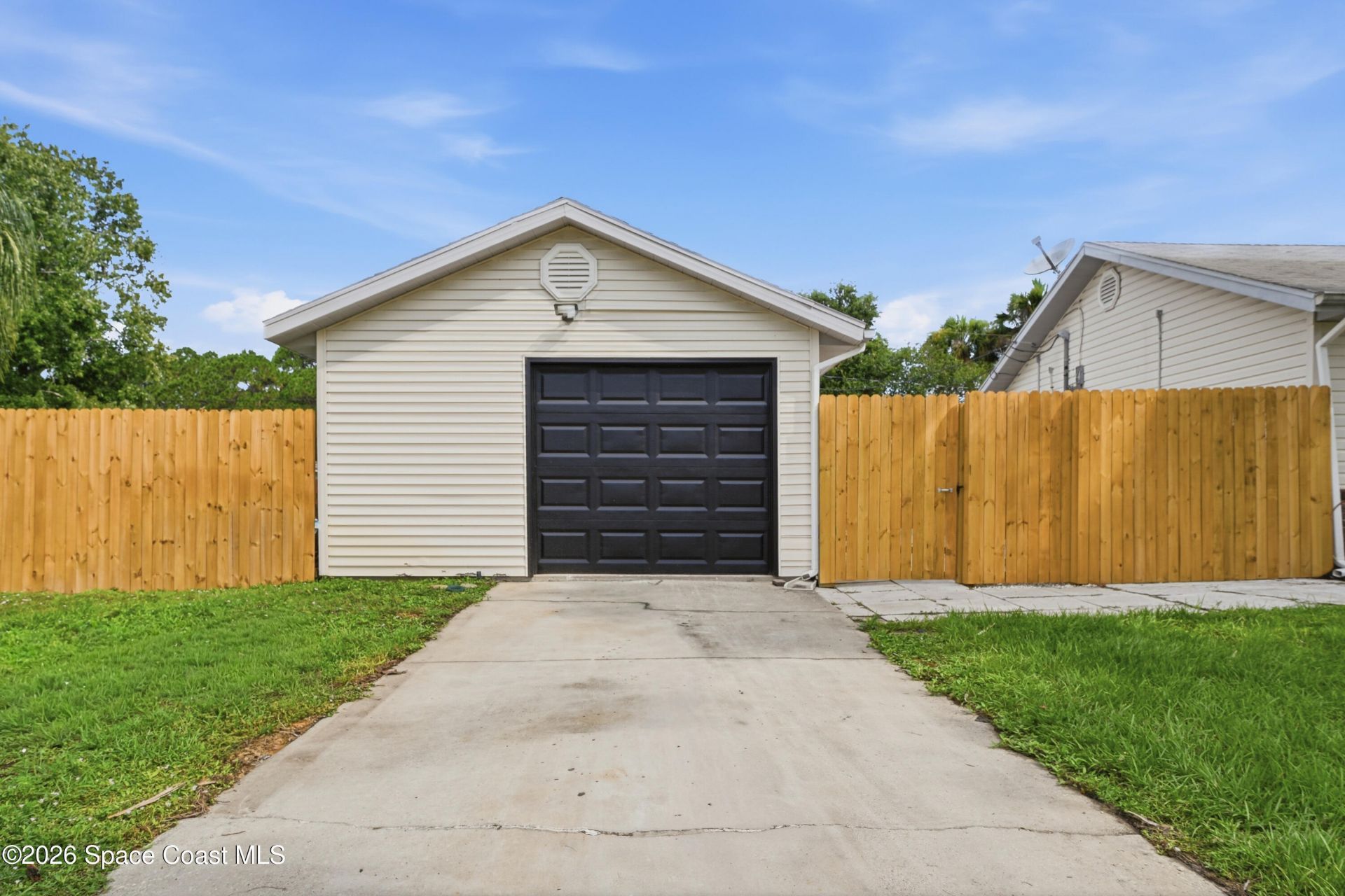 271 Hammock Road SE , Palm Bay, FL 32909 Photo
