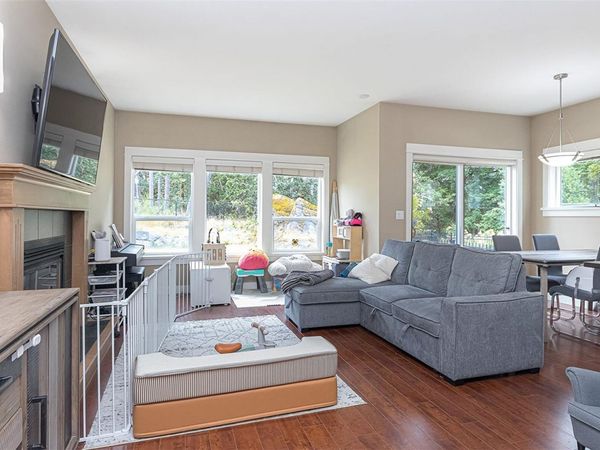 2348 Chilco Rd, View Royal, BC V9B 0N7