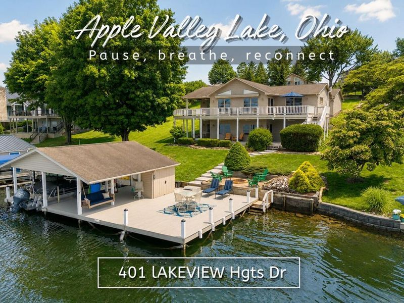 401 Lakeview Heights Drive, Howard, OH 43028 Photo 1