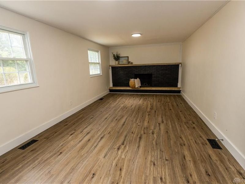 2943 Imperial Boulevard, Springfield, OH 45503 Photo 16