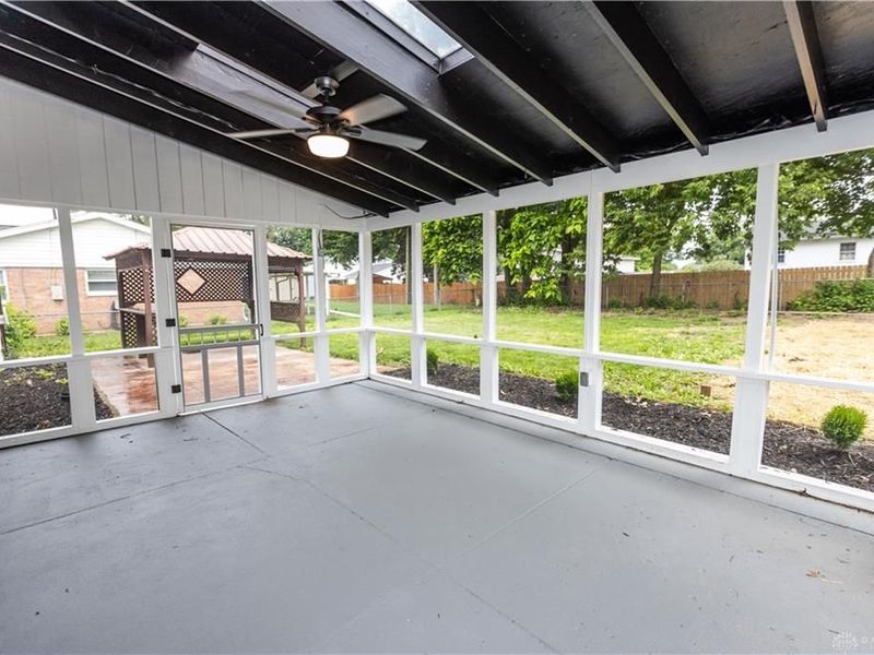 2943 Imperial Boulevard, Springfield, OH 45503 Photo 21