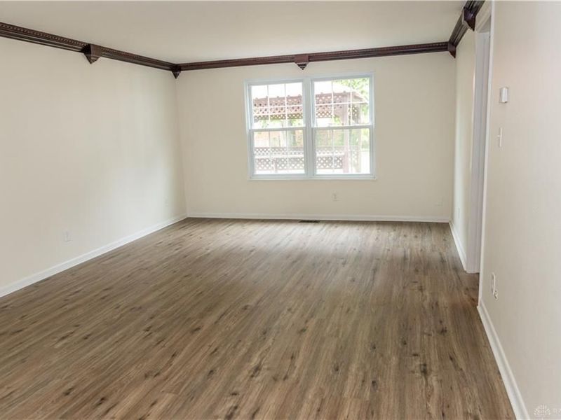 2943 Imperial Boulevard, Springfield, OH 45503 Photo 8