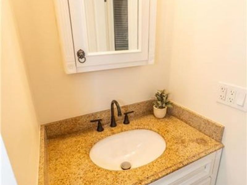 2943 Imperial Boulevard, Springfield, OH 45503 Photo 9