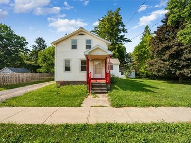 114 Genesee Street , Canastota, NY 13032