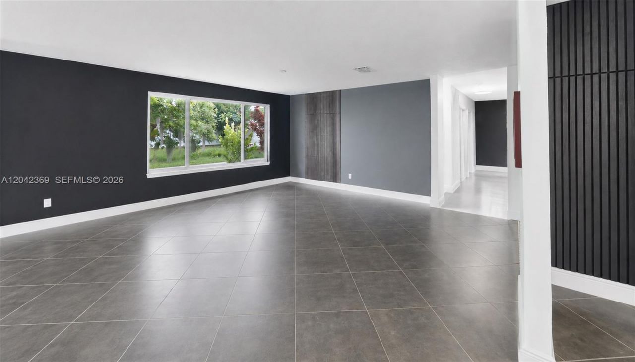 121 NE 18th St , Homestead, FL 33030 Photo