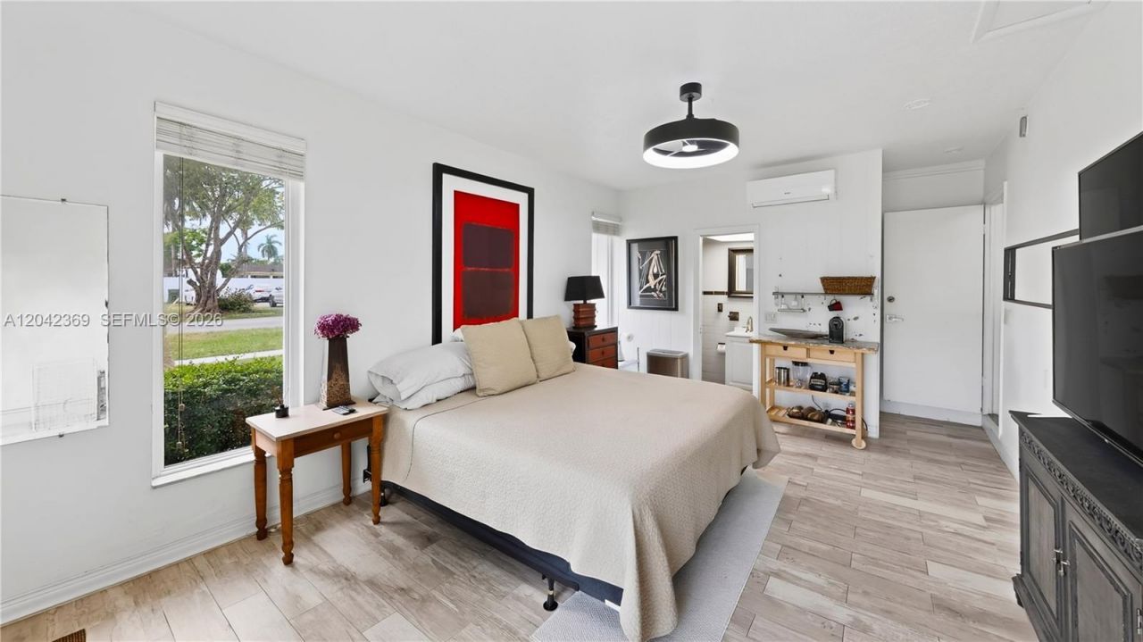 121 NE 18th St , Homestead, FL 33030 Photo