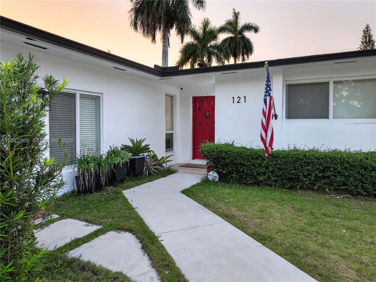 121 NE 18th St , Homestead, FL 33030 Photo