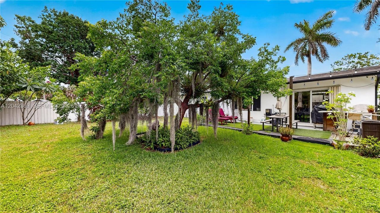 121 NE 18th St , Homestead, FL 33030 Photo