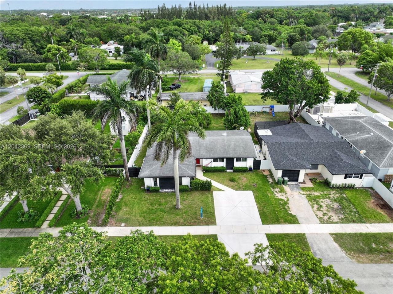 121 NE 18th St , Homestead, FL 33030 Photo
