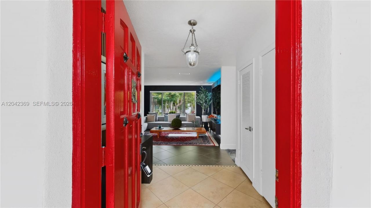 121 NE 18th St , Homestead, FL 33030 Photo