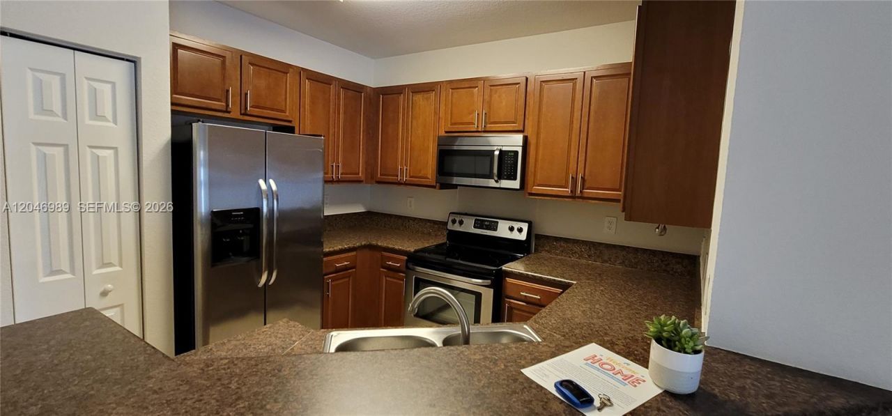 27300 SW 140th Psge , Homestead, FL 33032 Photo