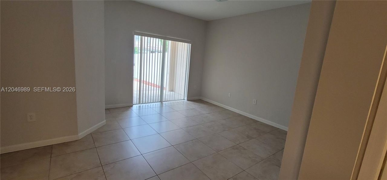 27300 SW 140th Psge , Homestead, FL 33032 Photo