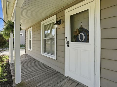 Main Photo