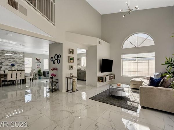 7301 Casa Solar Court, Las Vegas, NV 89128