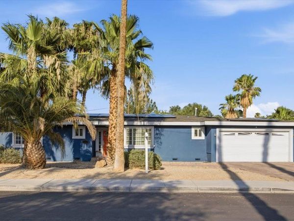 1311 5th Place , Las Vegas, NV 89104