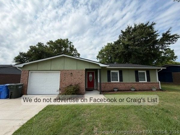 4783 Friar Avenue , Fayetteville, NC 28304