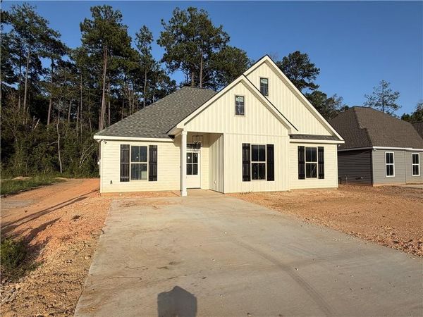70158 5TH Street, Covington, LA 70447