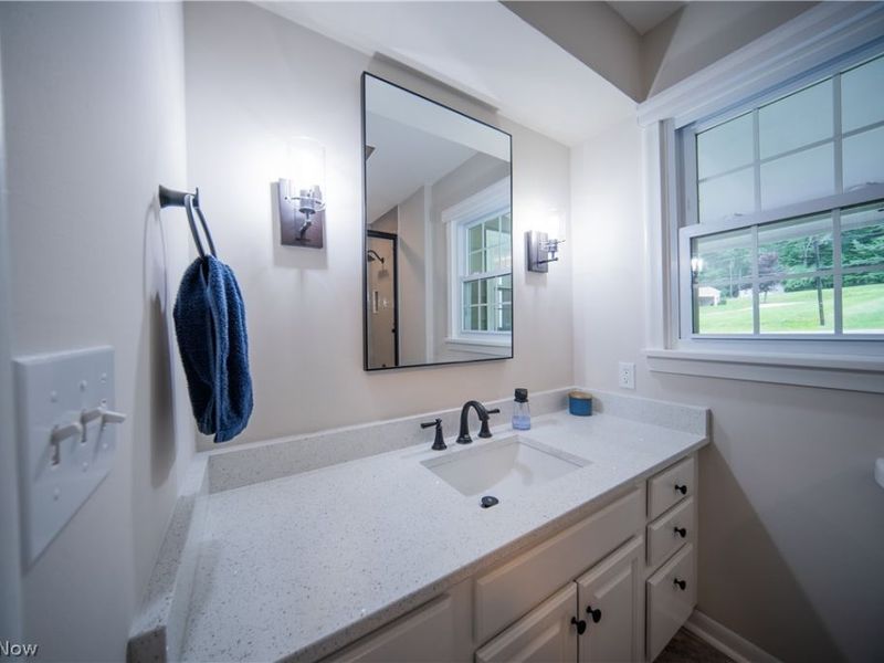 4564 Larkspur Lane, Bath, OH 44333 Photo 15