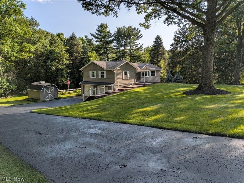4564 Larkspur Lane, Bath, OH 44333 Photo 41