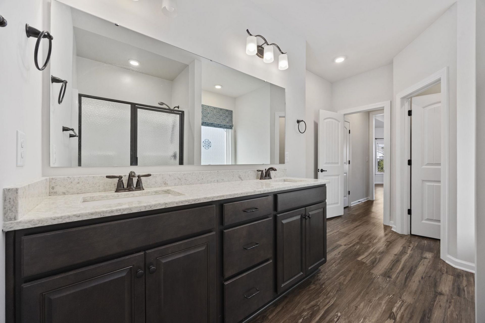 209 Angel Wing Dr. Photo 20