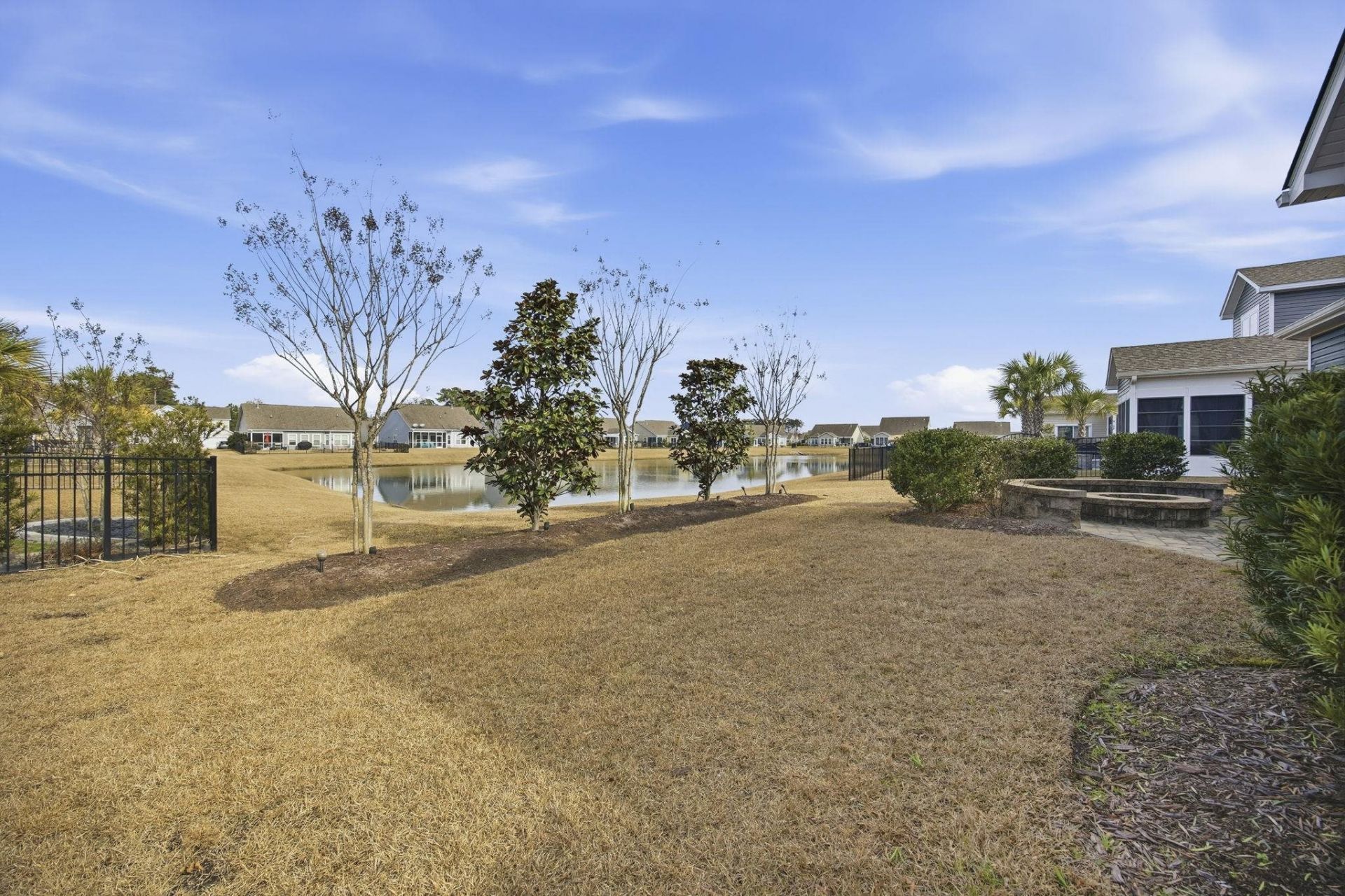 209 Angel Wing Dr. Photo 32
