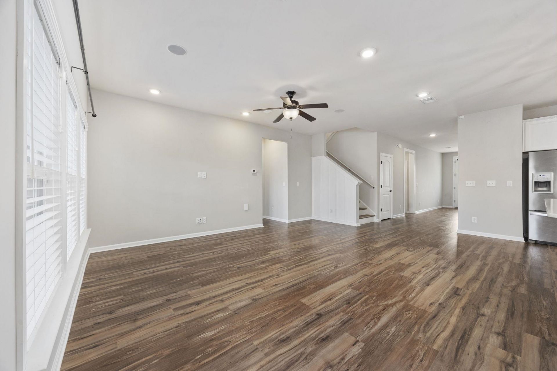 209 Angel Wing Dr. Photo 43