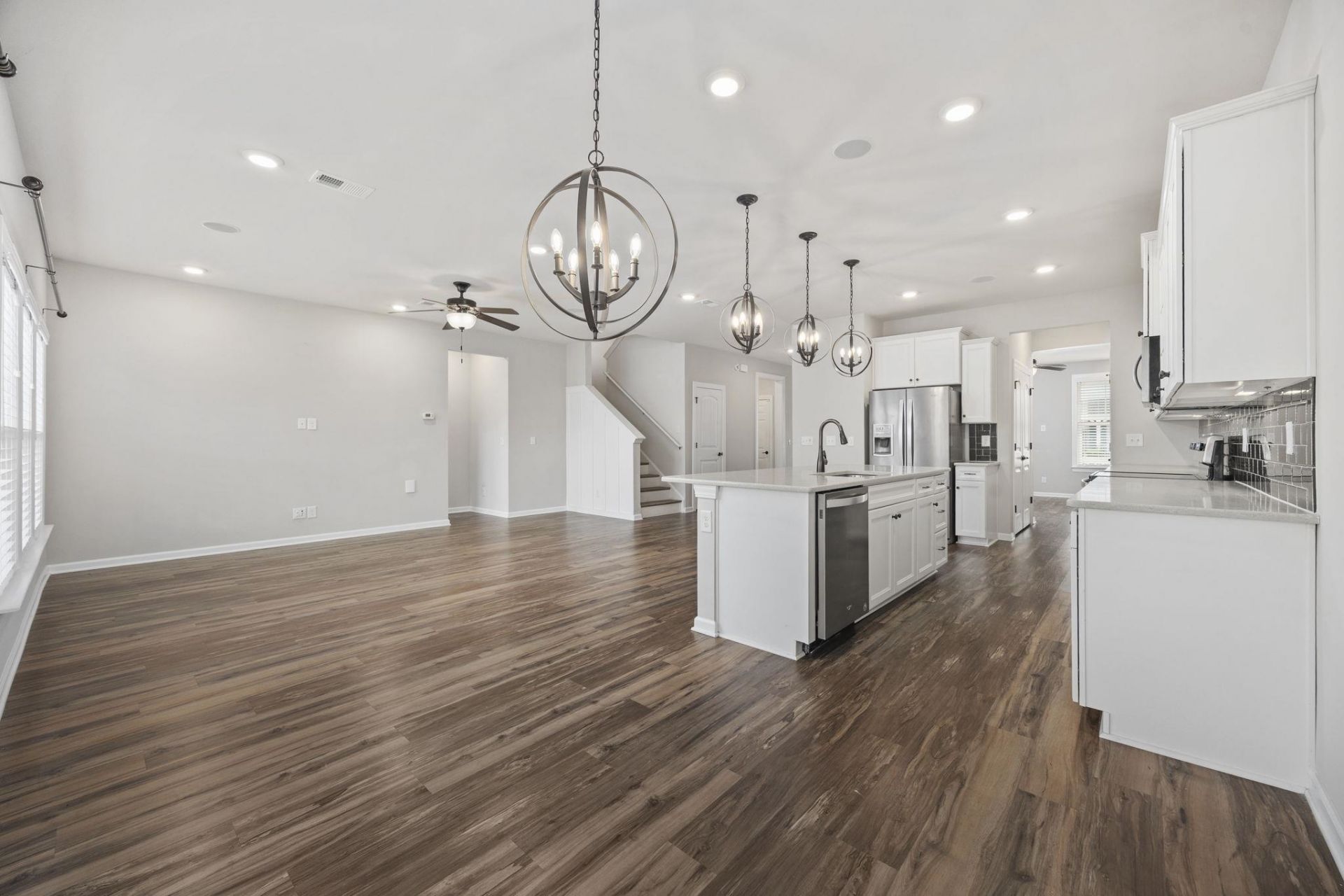 209 Angel Wing Dr. Photo 46