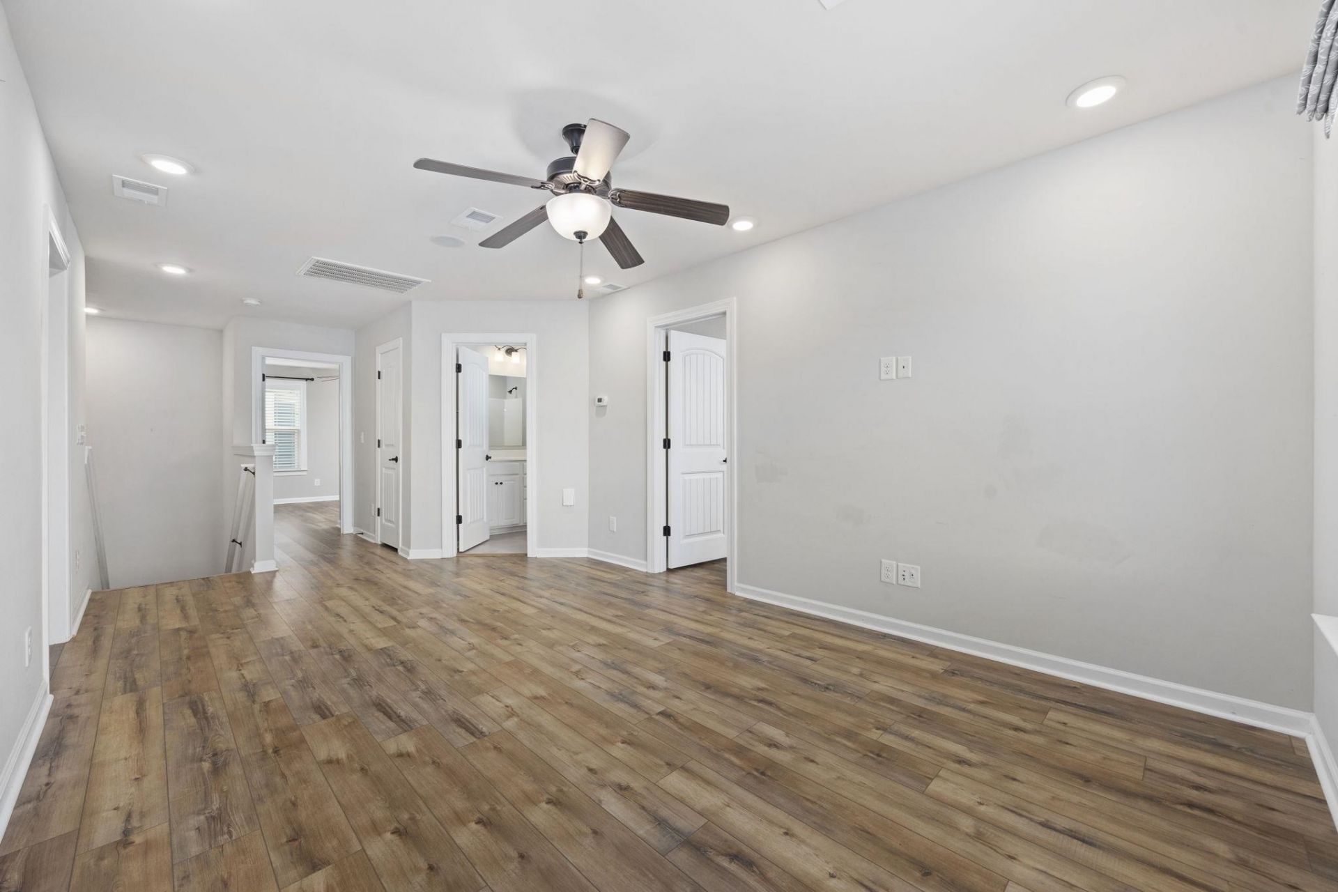 209 Angel Wing Dr. Photo 48