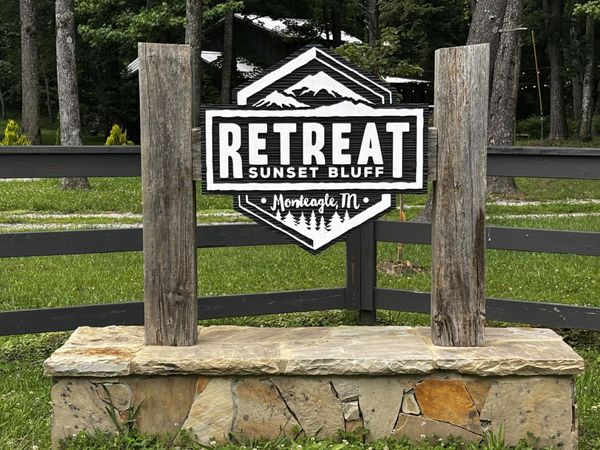 63 Sunset Bluff Way, Monteagle, TN 37356