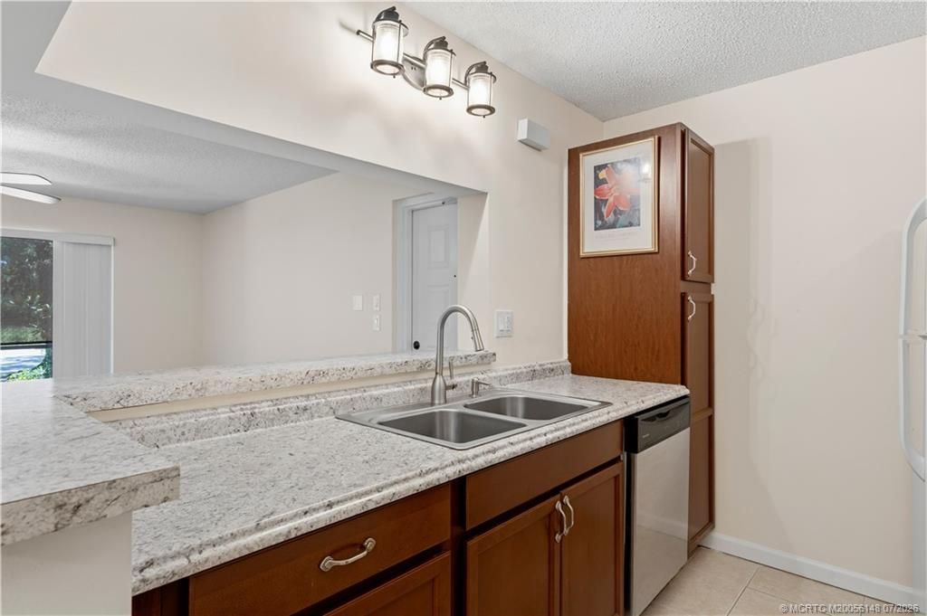 2500 SE Anchorage Cove , Unit D1, Port Saint Lucie, FL 34952 Photo