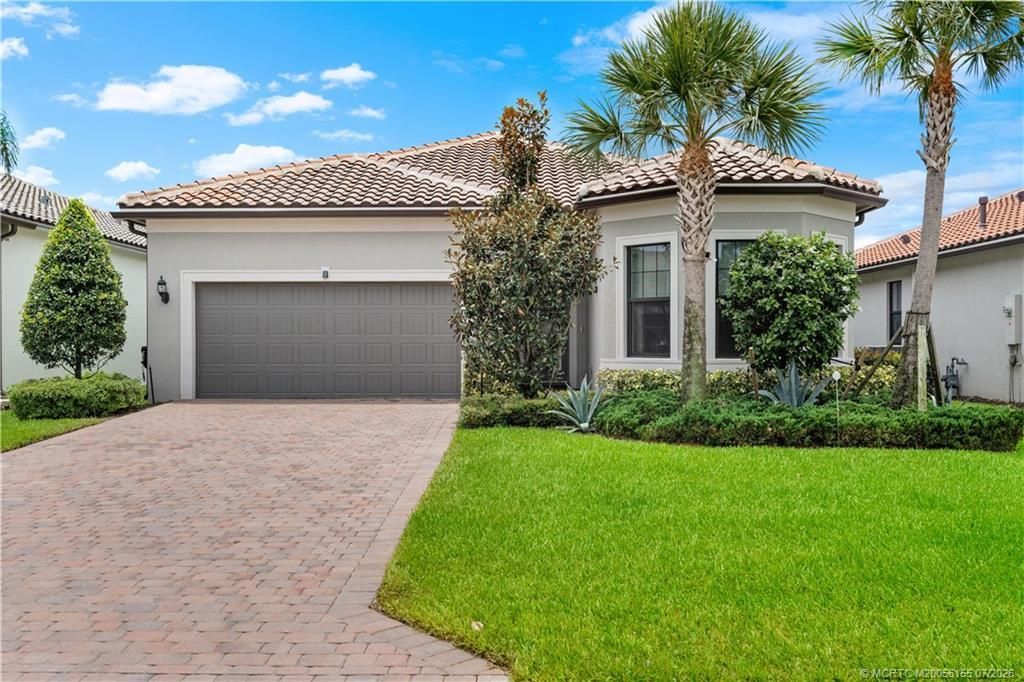 518 SE Crathes Street , Port Saint Lucie, FL 34984 Photo