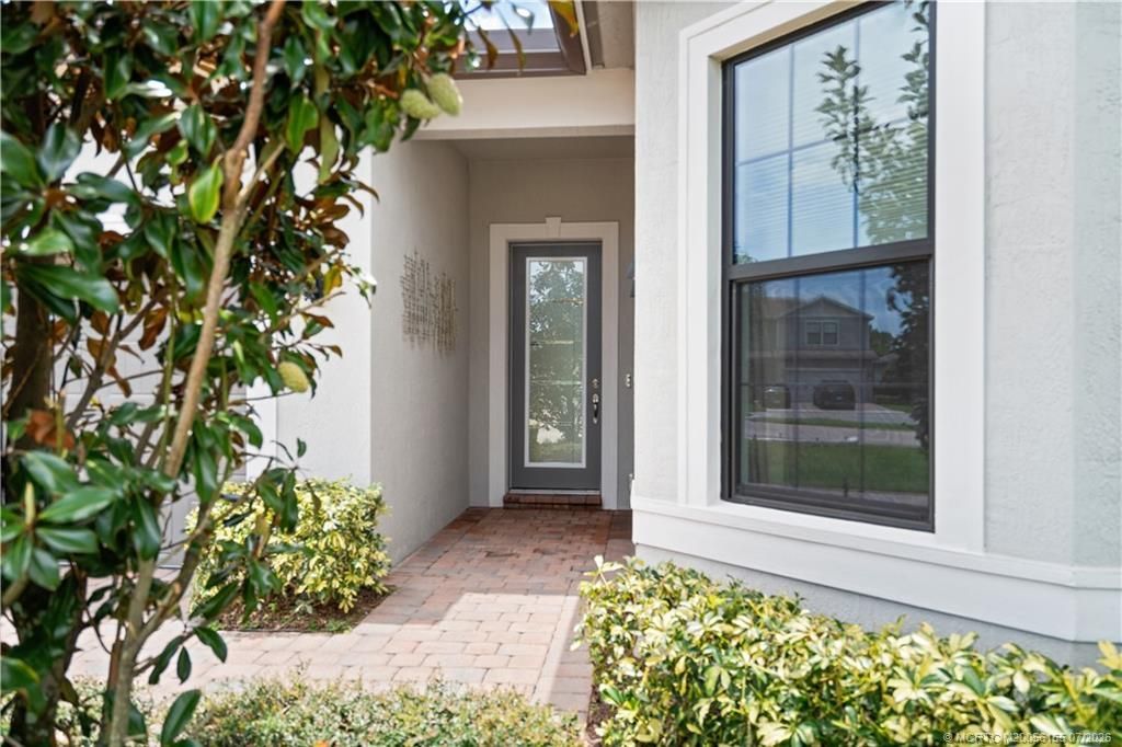 518 SE Crathes Street , Port Saint Lucie, FL 34984 Photo