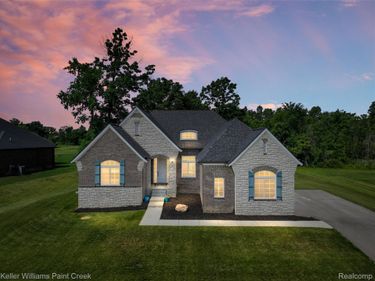 2100 Shane Court, Addison Township, Mi 48370