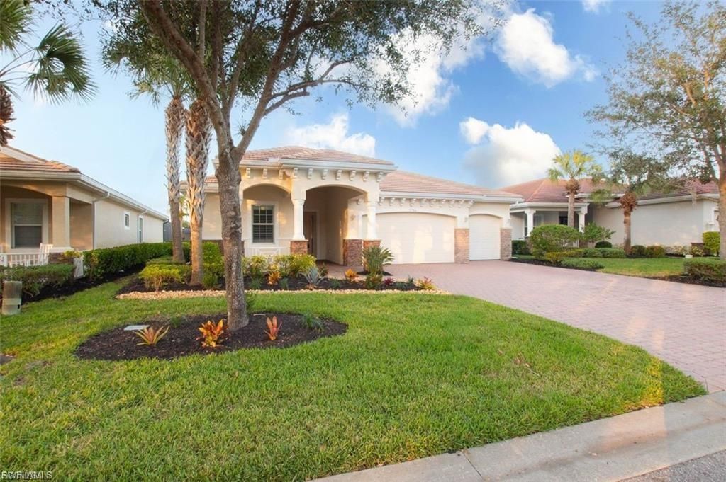 3980 Otter Bend Cir, Fort Myers, FL 33905 Main Photo