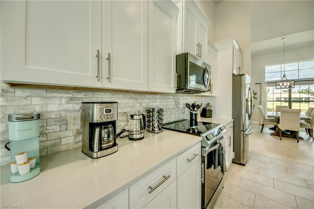 2104 SW 28th Ln , Cape Coral, FL 33914 Photo