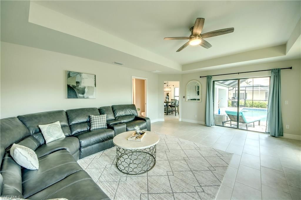 2104 SW 28th Ln , Cape Coral, FL 33914 Photo