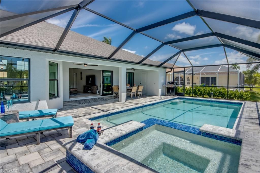 2104 SW 28th Ln , Cape Coral, FL 33914 Photo