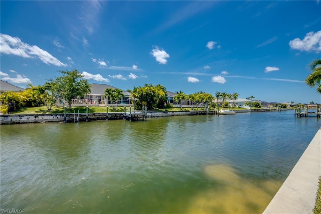 2104 SW 28th Ln , Cape Coral, FL 33914 Photo