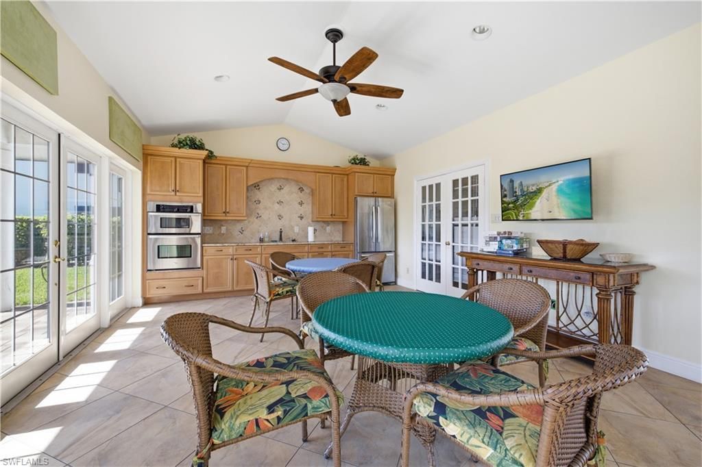 829 Tanbark Dr, Unit 104, Naples, FL 34108 Photo