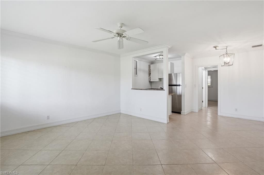 421 12th Ave S, Unit A4, Naples, FL 34102 Photo
