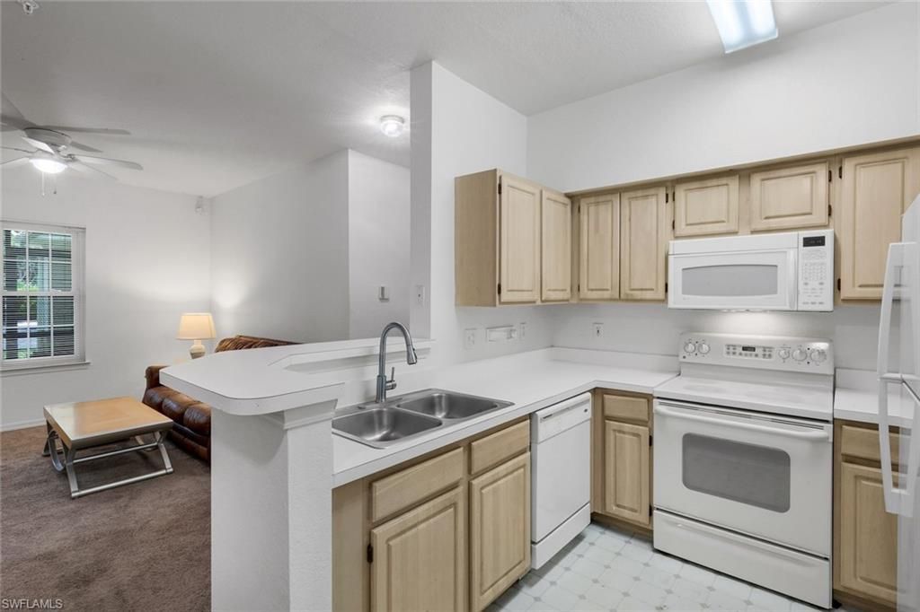 23600 Walden Center Dr, Unit 105, Estero, FL 34134 Photo