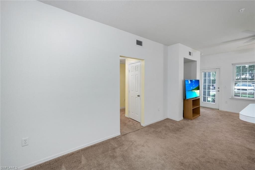23600 Walden Center Dr, Unit 105, Estero, FL 34134 Photo