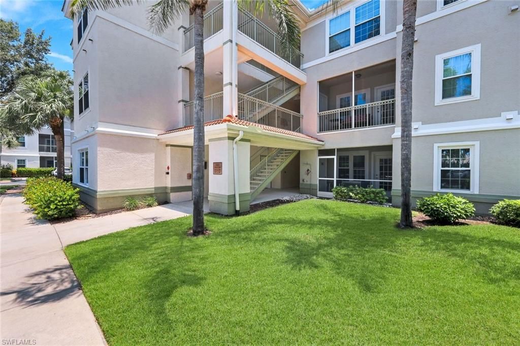 23600 Walden Center Dr, Unit 105, Estero, FL 34134 Photo